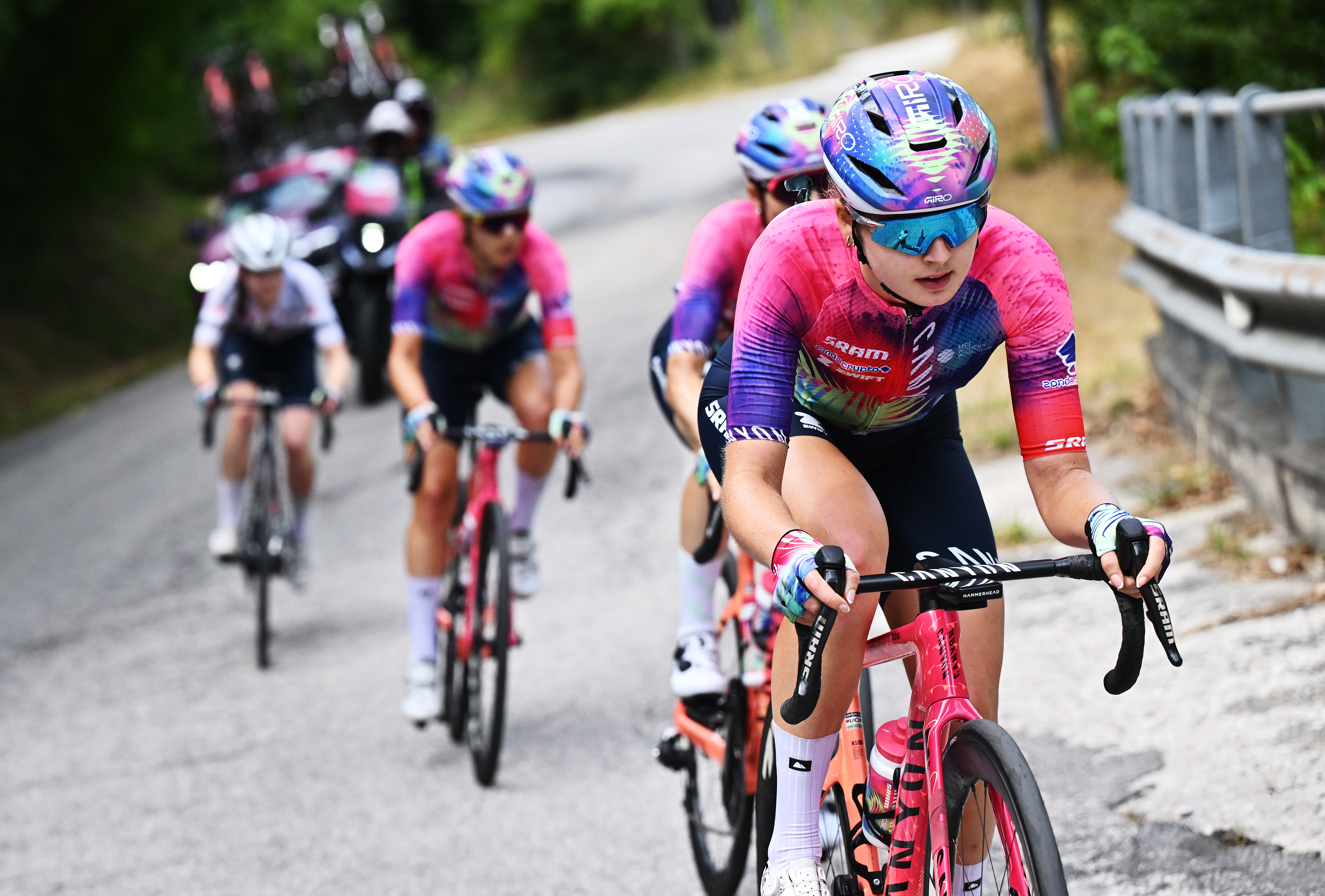 Alice Towers at the Giro d'Italia 2025
